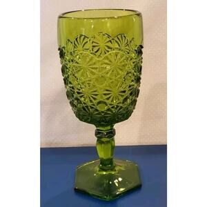 6 3/4 Inch Green Daisy And Button Pressed Glass Water Goblet Smith Glass Vintage